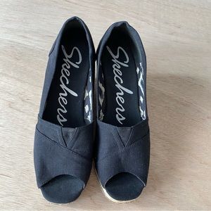 Sketchers. Wedge Heel Sandals. Size 9.5